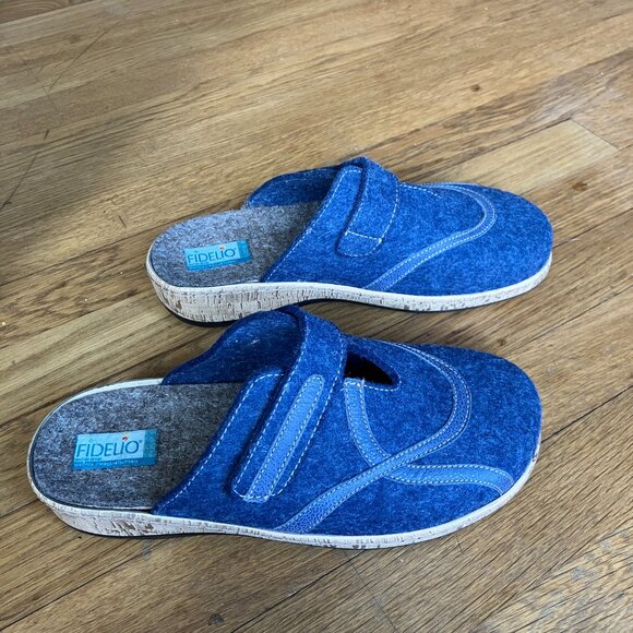 Blue Fidelio Clogs Size 8.5 - Picture 3 of 4